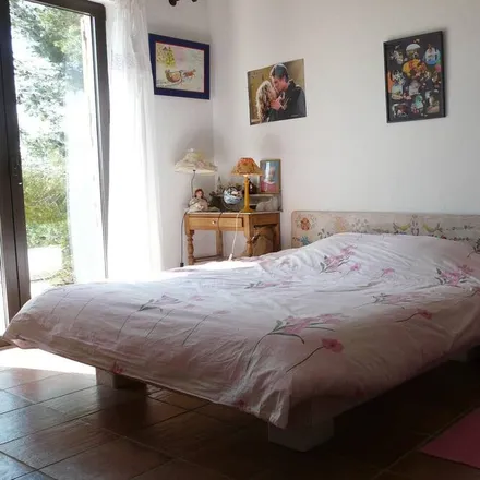 Image 1 - 13890 Mouriès, France - House for rent