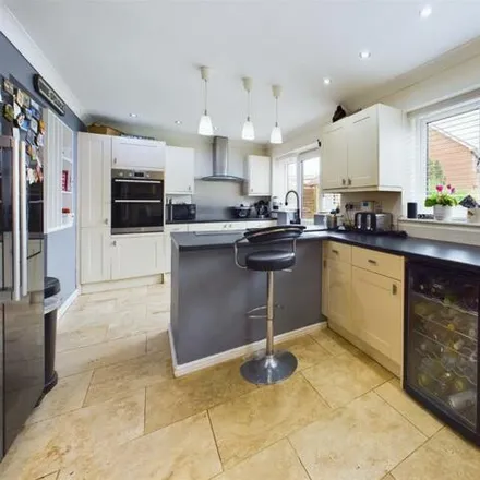 Image 2 - The Maples, Gloucester, GL4 5WQ, United Kingdom - House for sale