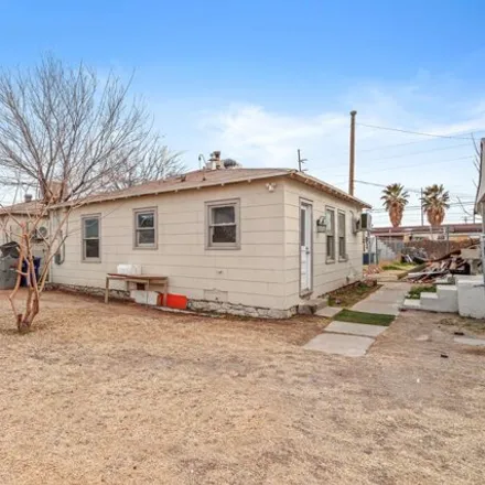 Buy this studio house on 103 North Seville Drive in El Paso, TX 79905