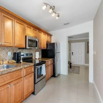 Rent this 2 bed apartment on Fort Lauderdale