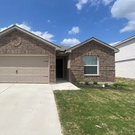 Rent this 3 bed house on Fairfax Lane in Jarrell City Limits, TX 76537