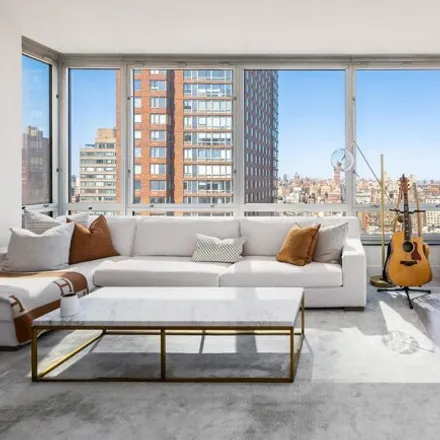 Image 1 - 150 Columbus Avenue, New York, NY 10025, USA - Apartment for rent