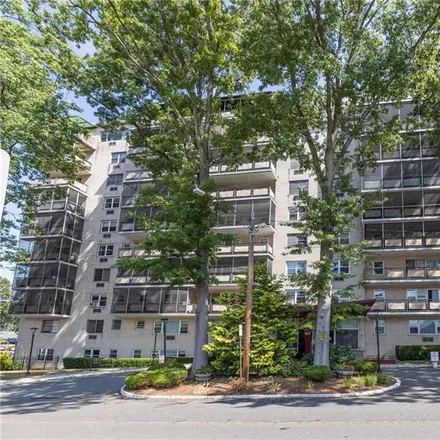 Image 1 - Cartright Towers, 80 Cartright Street, Bridgeport, CT 06604, USA - Condo for sale
