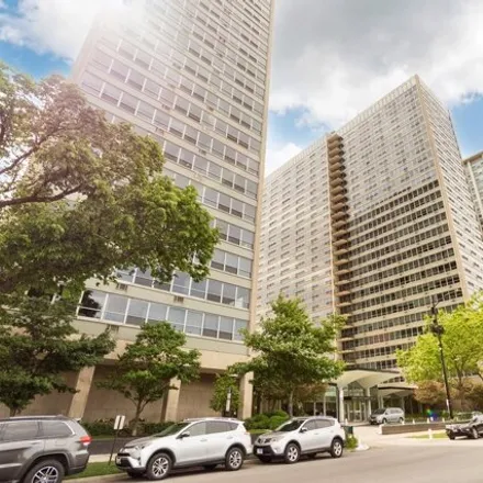 Buy this 1 bed condo on 3550 North Lake Shore Drive in Chicago, IL 60657