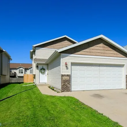 Buy this 3 bed house on 41st Avenue South in Moorhead, MN 56560