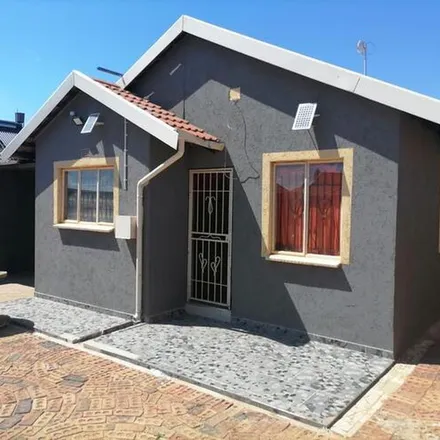 Rent this 2 bed apartment on Bolani Road in Jabulani, Soweto