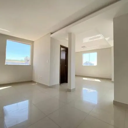 Rent this 3 bed apartment on Rua Mantena in Divinópolis - MG, 35500-151