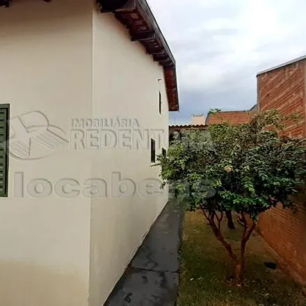 Buy this 2 bed house on Rua Anunciata Cozzeto Cabrera in Jardim Arroyo, São José do Rio Preto - SP