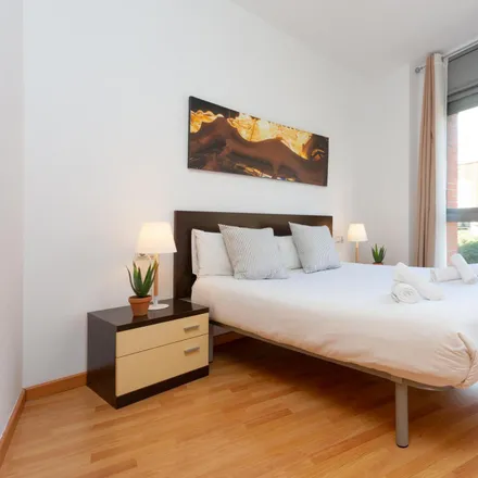 Rent this 1 bed apartment on Appartment Friendly Rentals in Carrer de la Independència, 317