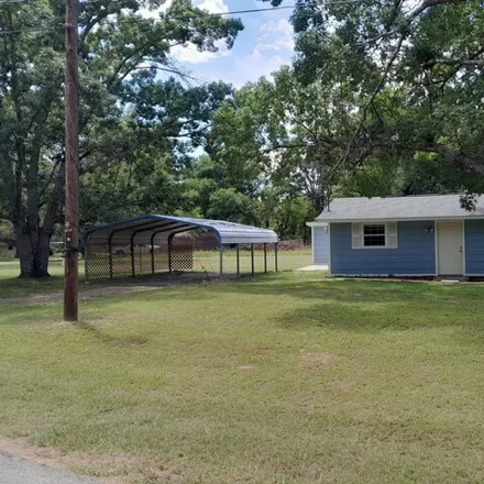 Buy this 2 bed house on 804 Brodleys Bend in Tool, Henderson County