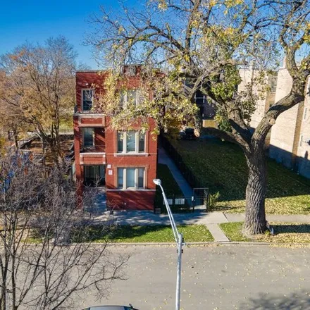 Image 2 - 1444 South Trumbull Avenue, Chicago, IL 60623, USA - House for sale