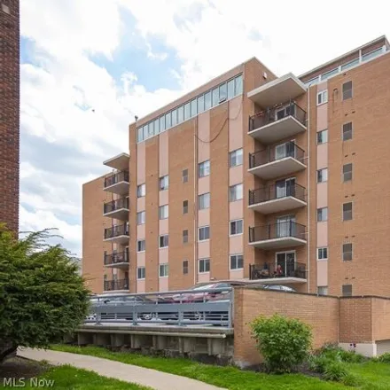 Image 1 - 12071 Clifton Boulevard, Lakewood, OH 44107, USA - Condo for sale
