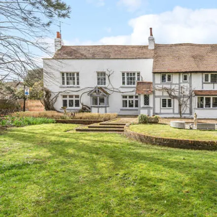 Buy this 5 bed house on The Moor in Cookham Rise, SL6 9SA