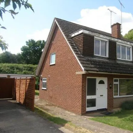 Rent this 3 bed duplex on 18 Ullswater Avenue in Royal Leamington Spa, CV32 6NE