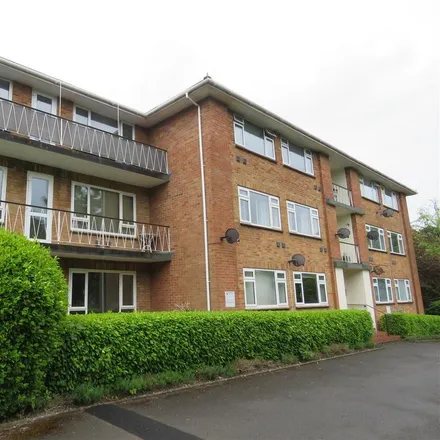 Rent this 2 bed apartment on Talbot Avenue in Bournemouth, BH3 7HS