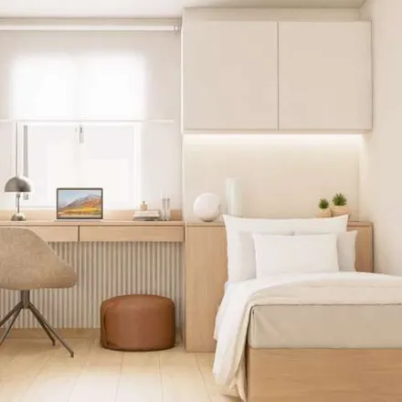 Rent this 4 bed apartment on Calle de Blasco de Garay in 59, 28015 Madrid