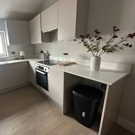 Image 2 - London, NW2 7TS, United Kingdom - Apartment for rent