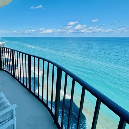 Image 7 - 5406 North Ocean Drive, Palm Beach Isles, Riviera Beach, FL 33404, USA - Condo for rent