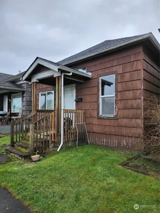 Buy this 2 bed house on 120 South Washington Street in Aberdeen, WA 98520