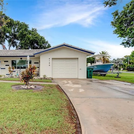 Buy this 2 bed house on 9188 108th Street North in Seminole, FL 33772