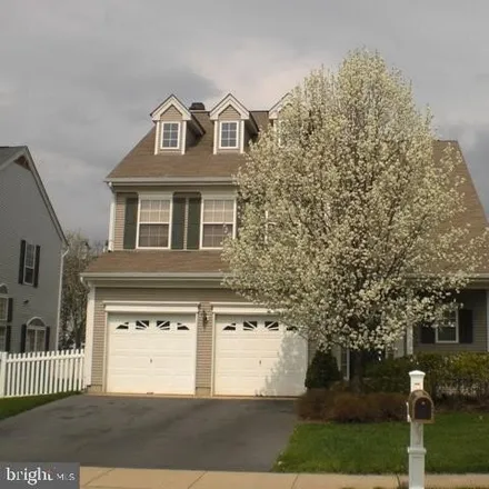 Rent this 3 bed house on 32 Champlain Way in Franklin Township, NJ 08823