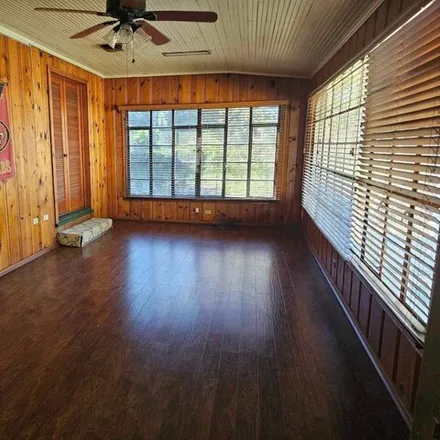 Image 6 - 1246 Iberia Street, Brannon, New Iberia, LA 70560, USA - House for sale