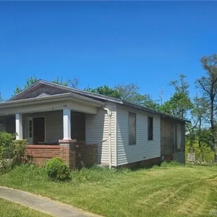 Buy this 2 bed house on 356 Sunshine Park Road in Steubenville, OH 43953