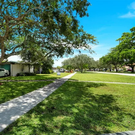 Buy this 3 bed house on 5163 Southwest 90th Avenue in Cooper City, FL 33328
