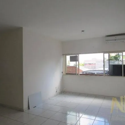 Buy this 3 bed apartment on Junior Vidal Muay Thai Team in Rua Goiás 219, Centro Histórico