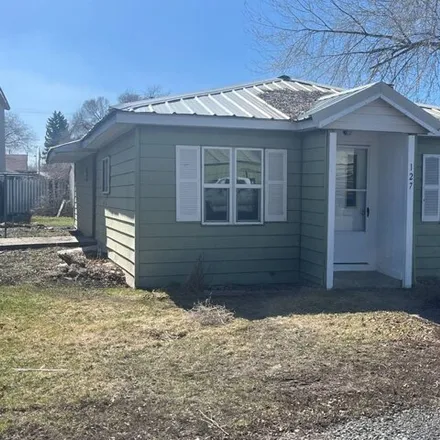 Buy this 2 bed house on 141 East Washington Street in Burns, OR 97720