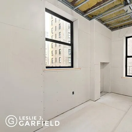 Image 5 - 168 East 80th Street, New York, NY 10075, USA - Townhouse for sale