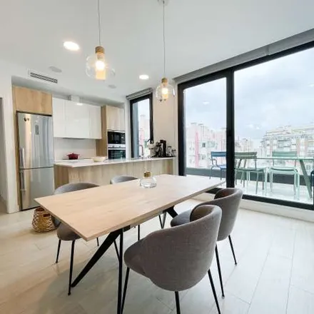 Image 8 - Ronda de Toledo, 28005 Madrid, Spain - Apartment for rent