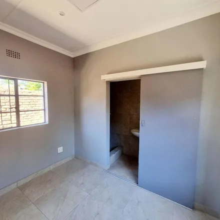 Image 7 - FIELD, Barnato Street, Hadison Park, Sol Plaatje Local Municipality, 8300, South Africa - Apartment for rent