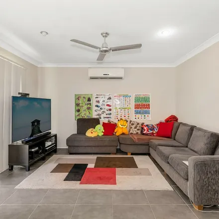 Image 2 - Christopher Street, Pimpama QLD 4209, Australia - Apartment for rent