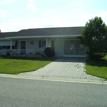 Buy this 2 bed house on 17874 SE 96th Court in Marion County, FL 34491