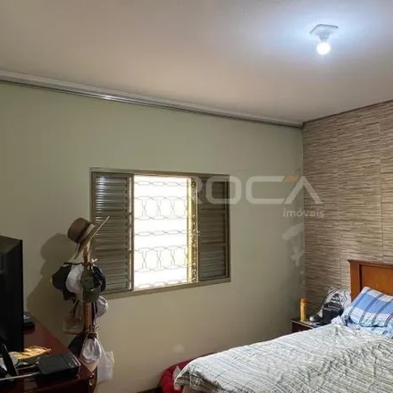 Buy this 2 bed house on Rua Maria M. Kaneblay Savio in Área Residencial Astolpho Luiz do Prado, São Carlos - SP