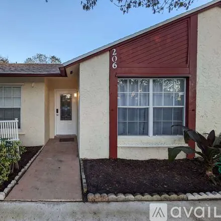 Rent this 2 bed townhouse on 206 Palmetto Court