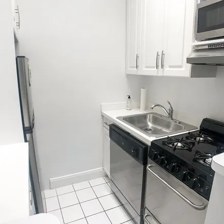 Rent this 1 bed apartment on 238 East 82nd Street in New York, NY 10028