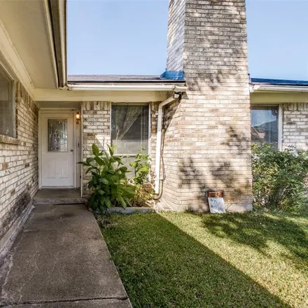 Image 3 - 1807 Auburn Drive, Richardson, TX 75081, USA - House for sale