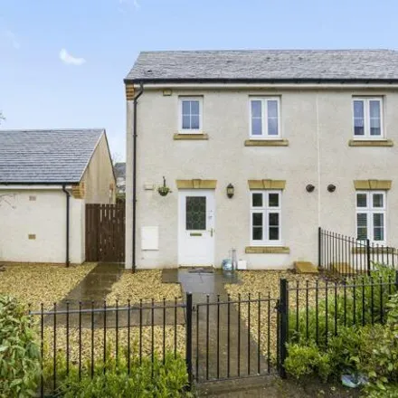 Buy this 3 bed duplex on Sawmill Terrace in Burnbrae Road, Bonnyrigg