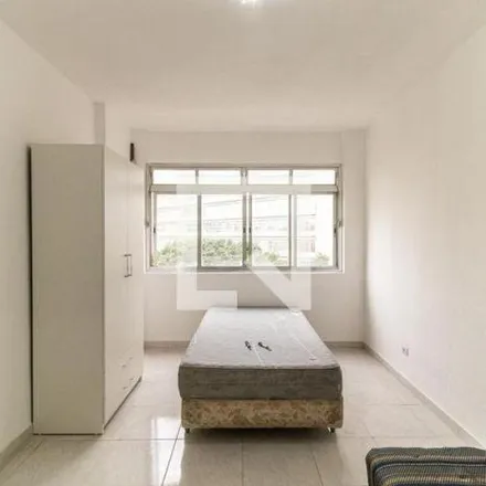 Rent this 1 bed apartment on Avenida Brigadeiro Luís Antônio 1400 in Morro dos Ingleses, São Paulo - SP