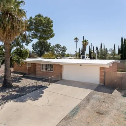 Image 5 - 7898 East Hackberry Place, Tucson, AZ 85730, USA - House for sale