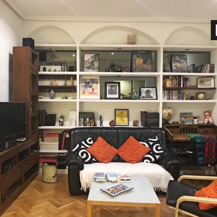 Rent this 1 bed apartment on Madrid in Nud, Calle del Prado