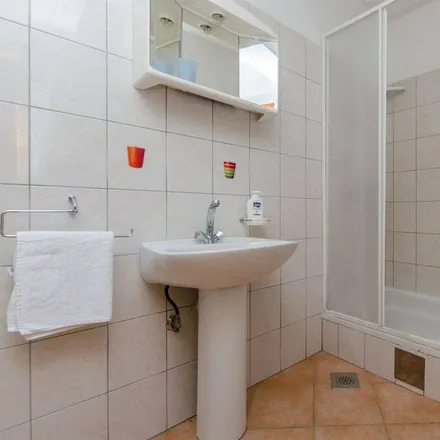 Image 3 - Drače, Dubrovnik-Neretva County, Croatia - Apartment for rent