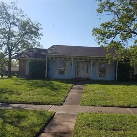 Rent this 3 bed house on 5408 Shasta Drive in Golden Meadows, Bossier City