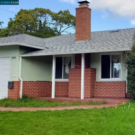 Rent this 3 bed house on 110 Jackson Way in Vallejo, CA 94591