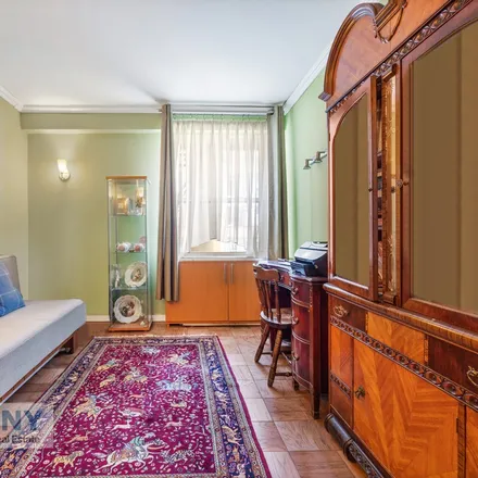 Image 7 - 402 East 72nd Street, New York, NY 10021, USA - Condo for sale
