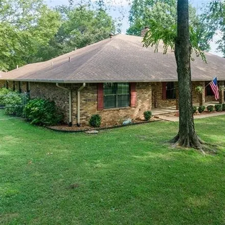 Image 5 - 1201 East 12th Street North, Chouteau, Mayes County, OK 74337, USA - House for sale