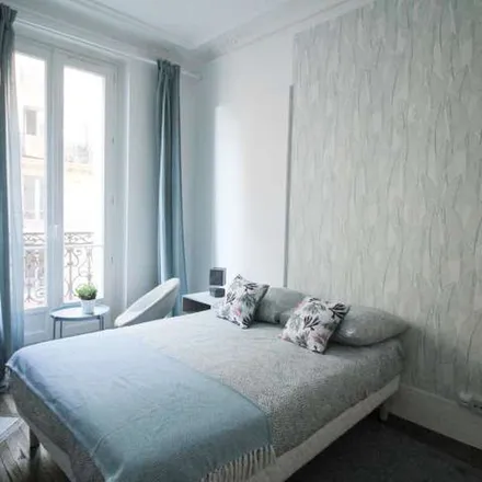 Image 3 - 5 Rue Jean François Lépine, 75018 Paris, France - Apartment for rent
