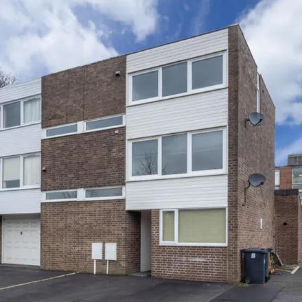 Image 3 - 1 Barrowfield Lane, Kenilworth, CV8 1EP, United Kingdom - Apartment for rent